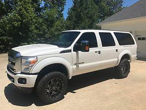  Ford Excursion Platinum