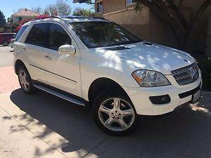  Mercedes-Benz M-Class Sedan SUV