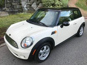  MINI Cooper - 2dr Hatchback