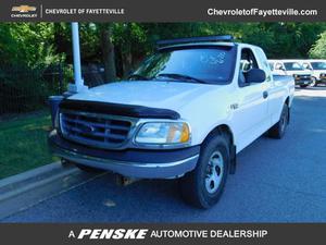  Ford F-150 XL SuperCab For Sale In Fayetteville |