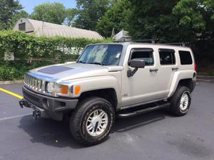  HUMMER H3 - 4dr SUV 4WD