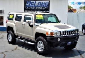  HUMMER H3 - Luxury 4-Speed Automatic