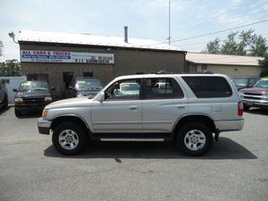  Toyota 4Runner SR5 4WD For Sale In Buena | Cars.com