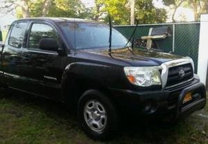  Toyota Tacoma