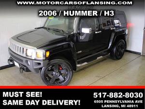  HUMMER H3 - 4dr SUV 4WD