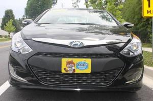  Hyundai Sonata Hybrid Base For Sale In Rockville |