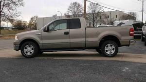  Ford F-150 XLT 4DR Supercab 4WD Styleside 5.5 FT. SB