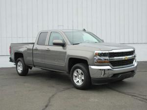  Chevrolet Silverado  - LT