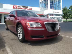  Chrysler 300 in Knoxville, TN