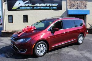  Chrysler Pacifica Touring-L For Sale In West Islip |