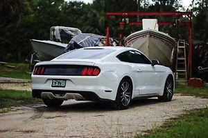  Ford Mustang Ecoboost Premium