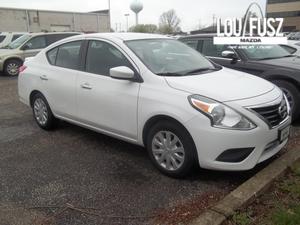  Nissan Versa 1.6 S in Saint Louis, MO