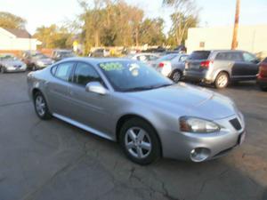  Pontiac Grand Prix - 4dr Sedan