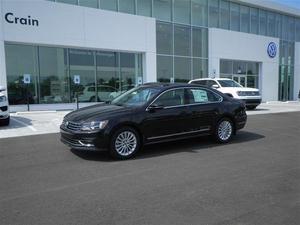  Volkswagen Passat 1.8T SE For Sale In Fayetteville |