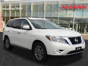  Nissan Pathfinder S in Pittsburgh, PA
