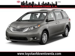  Toyota Sienna XLE 8-Passenger in Los Angeles, CA