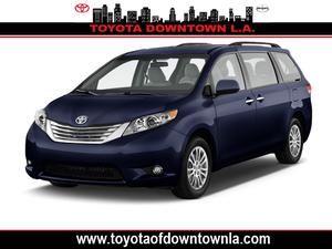  Toyota Sienna XLE 8-Passenger in Los Angeles, CA