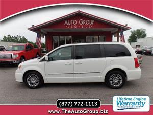  Chrysler Town & Country Touring-L For Sale In Mount