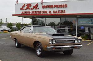  Plymouth Road Runner Hemi Coupe