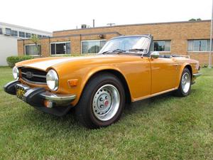  Triumph TR6