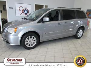  Chrysler Town & Country Touring For Sale In Watertown |