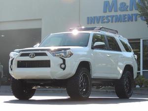  Toyota 4Runner 4X4/3RD SEAT/REAR CAM/WARRANTY/LIFTED!!