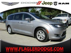  Chrysler Pacifica Touring-L For Sale In Palm Coast |