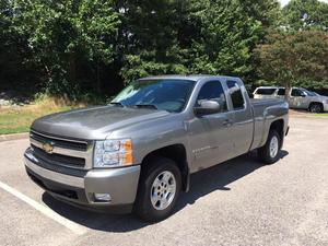  Chevrolet Silverado  LT1 - 2WD LT1 4dr Extended Cab