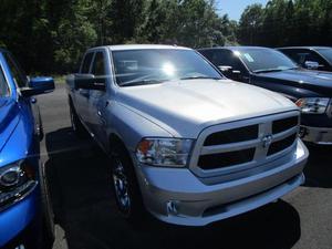  RAM Ram Pickup  Express - 4x2 Express 4dr Crew Cab