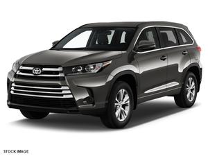  Toyota Highlander LE 4WD in Dunellen, NJ