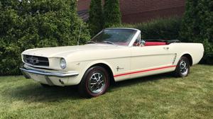  Ford Mustang Convertible D Code