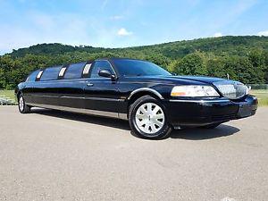 Lincoln Town Car 5th Door Limousine