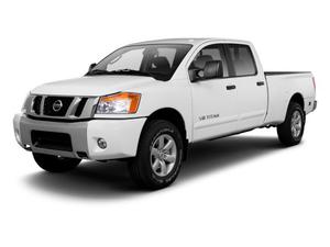  Nissan Titan LE in San Antonio, TX