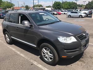  Volkswagen Touareg 2 VR6 FSI in Denver, CO