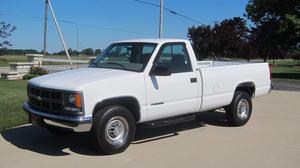  Chevrolet Cheyenne 