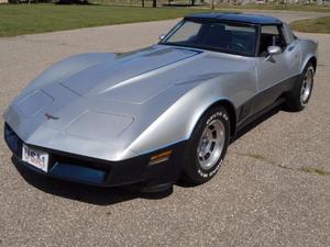  Chevrolet Corvette Coupe