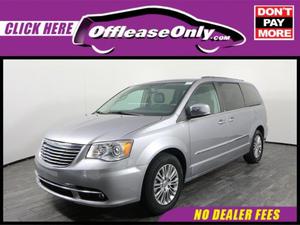  Chrysler Town and Country - Touring L FWD