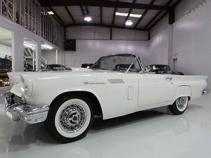  Ford Thunderbird Convertible, owned by country music