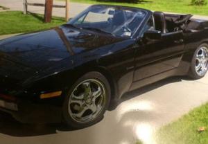  Porsche 944