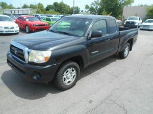  Toyota Tacoma Base 4DR Access Cab 6.1 FT. SB (2.7L I4