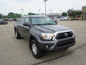  Toyota Tacoma PreRunner V6 in Troy, MI