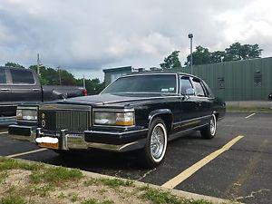  Cadillac Brougham