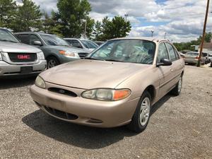  Ford Escort LX in Grove City, OH