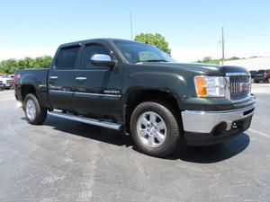  GMC Sierra  SLT in Gainesville, FL