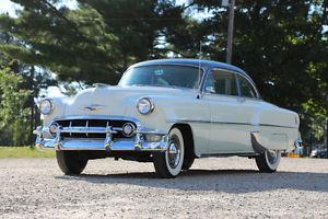  Chevrolet Bel Air/ Club Coupe