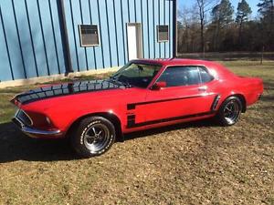  Ford Mustang Base coupe 2 door