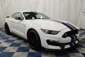  Ford Mustang SHELBY GT350