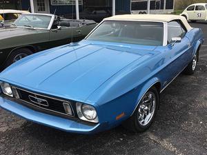  Ford Mustang Convertible