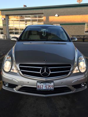 Mercedes-Benz R MATIC For Sale In Huntley |