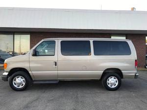  Ford E350 Super Duty XLT For Sale In Springfield |